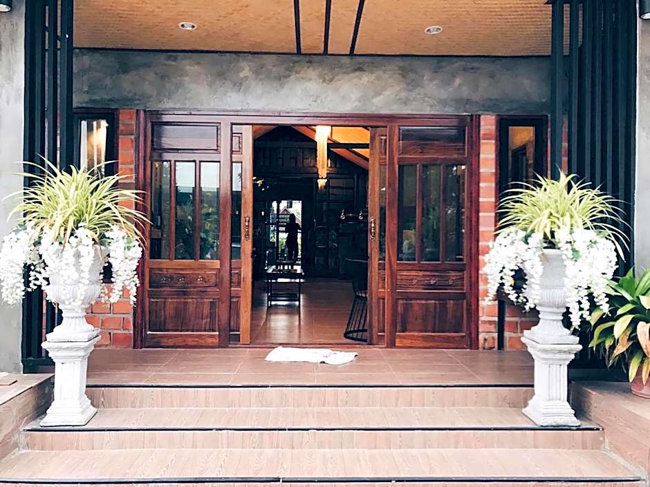 Khum Lanna Boutique Hotel