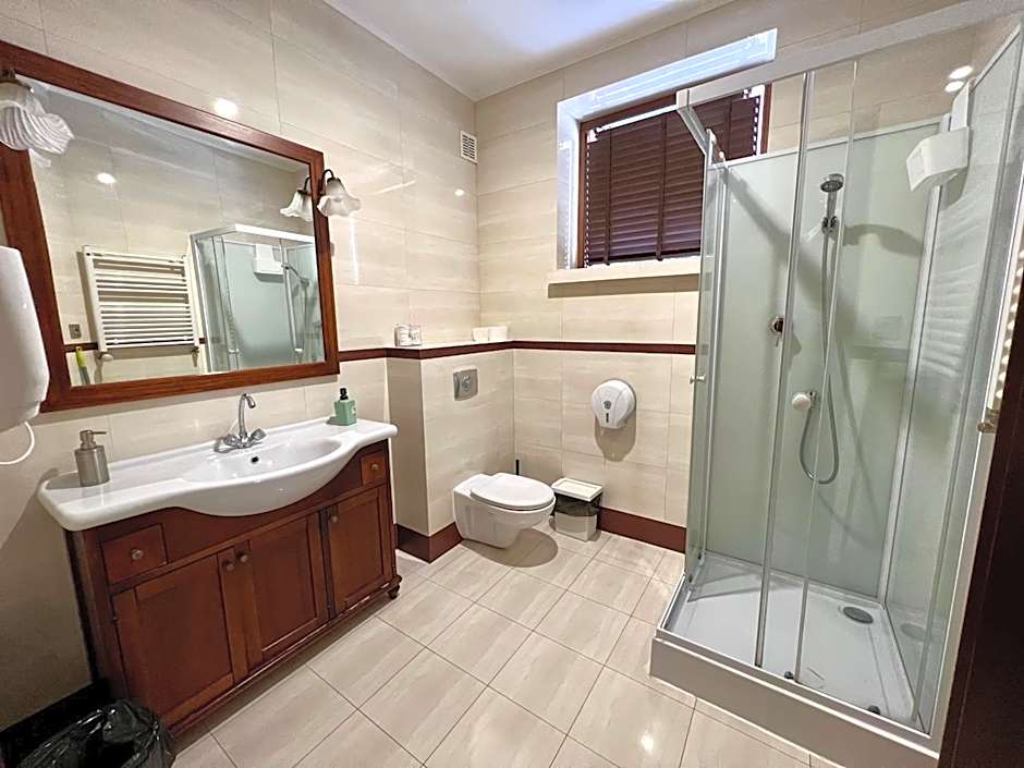 Pokoje Rezydencja Parysa