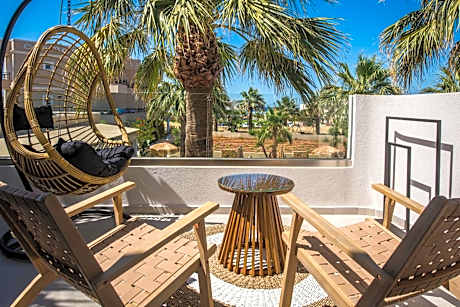 Ammos Superior Pool View Suite