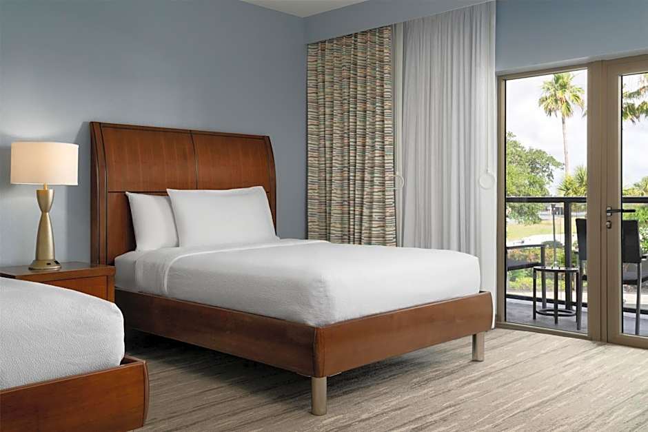 Hilton Garden Inn Charleston Waterfront/Downtown