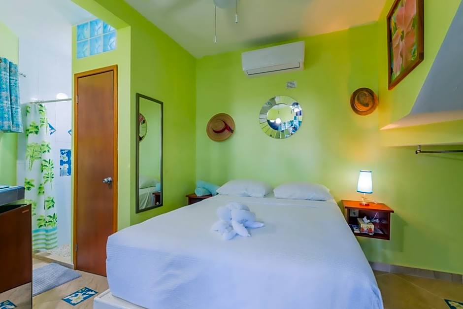 Casa Cielo Studio 1 with Tropical Garden Patio