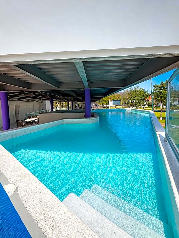 AM Hotel y Plaza