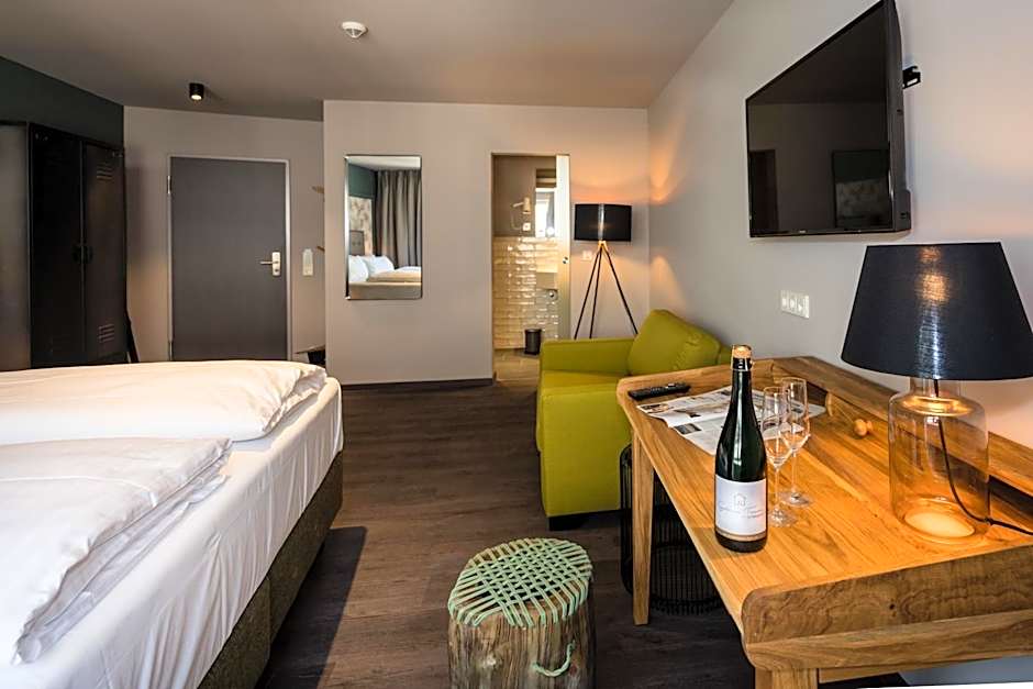 Hotel Goldene Traube - by Neugart