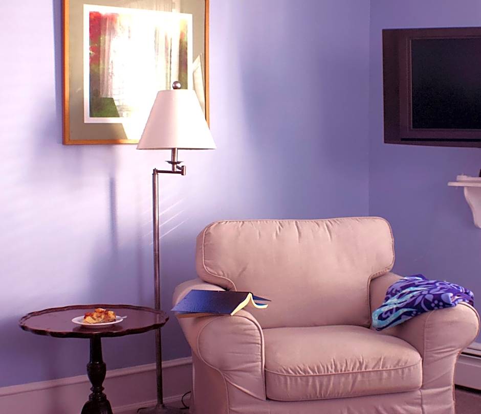 Carisbrooke Inn Bed & Breakfast