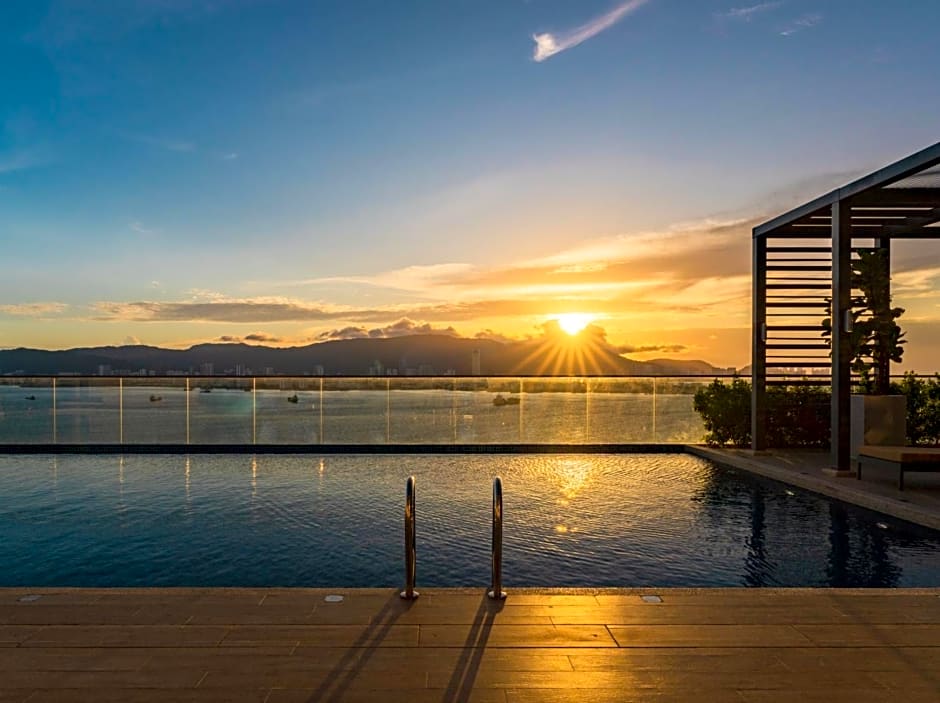 Crowne Plaza Penang Straits City, an IHG Hotel