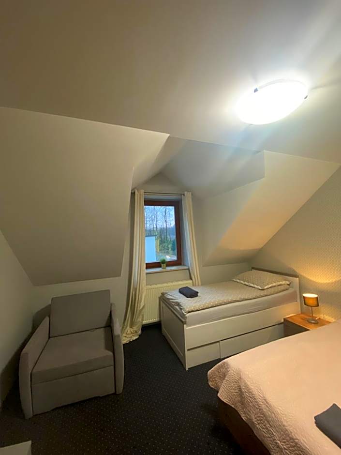 Restauracja Zacisze Leśne Noclegi