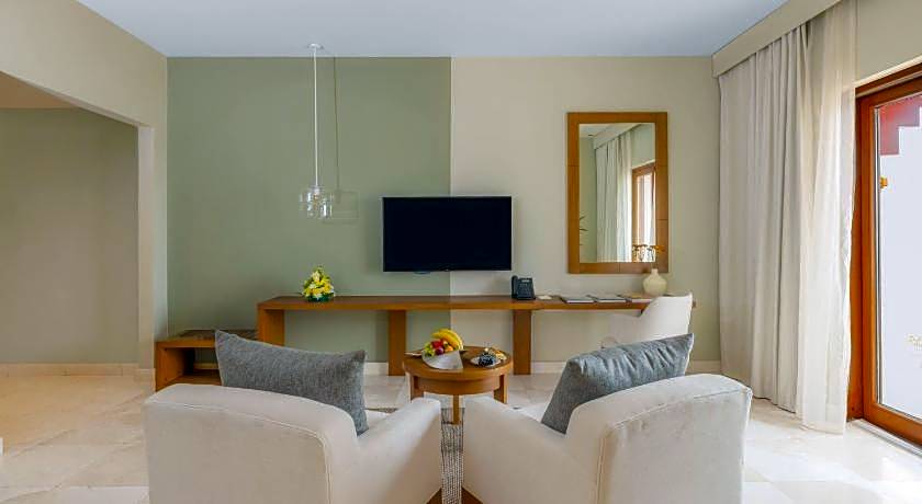 Sifawy Boutique Hotel