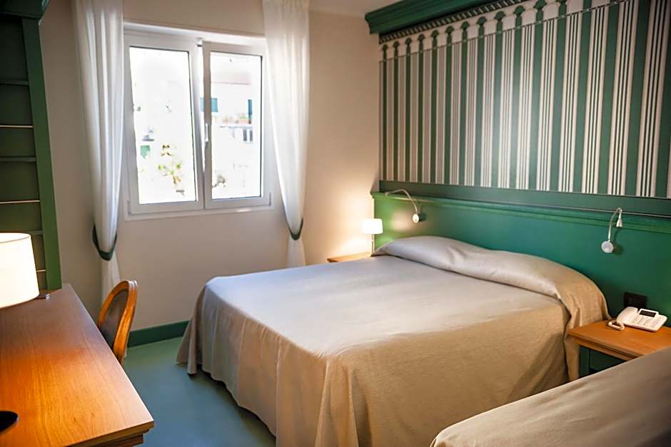 MH HOTEL VARAZZE