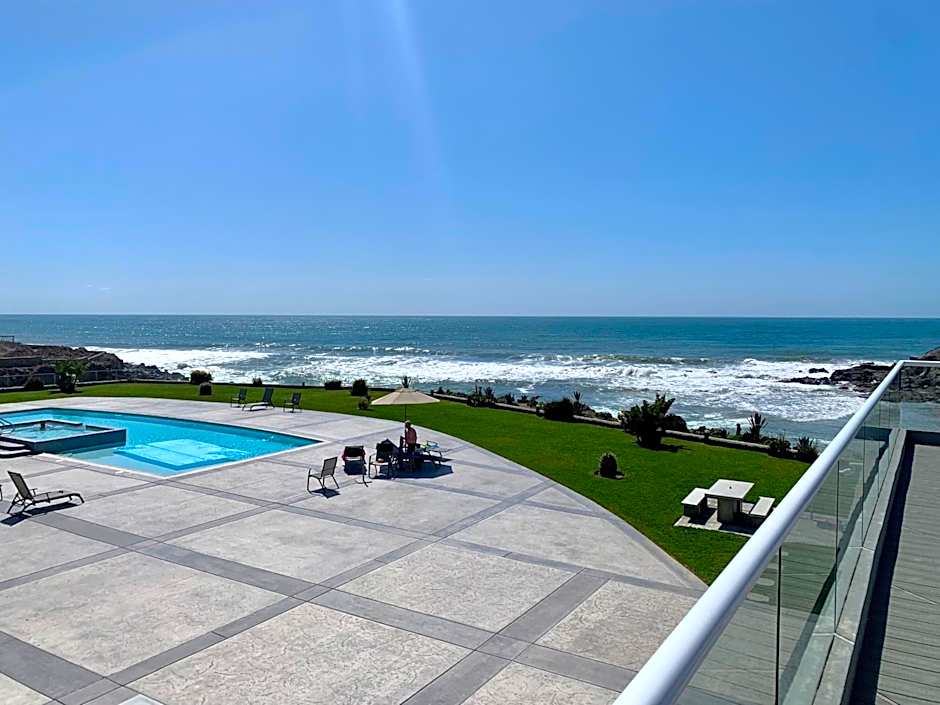 La Jolla Excellence, Exclusive Front Beach!