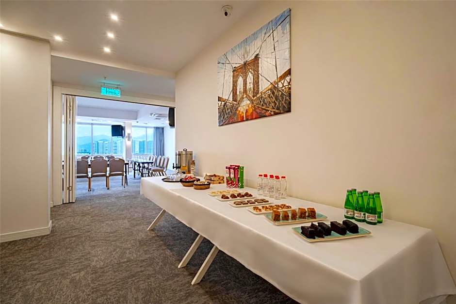 BW Izmir Hotel
