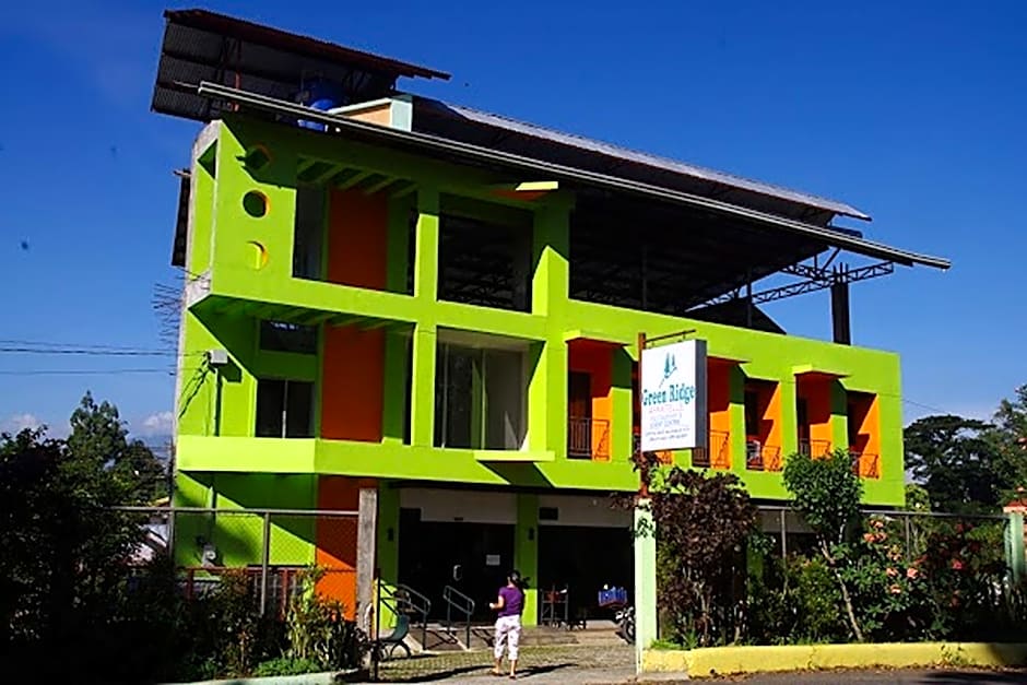 Green Ridge Apartelle