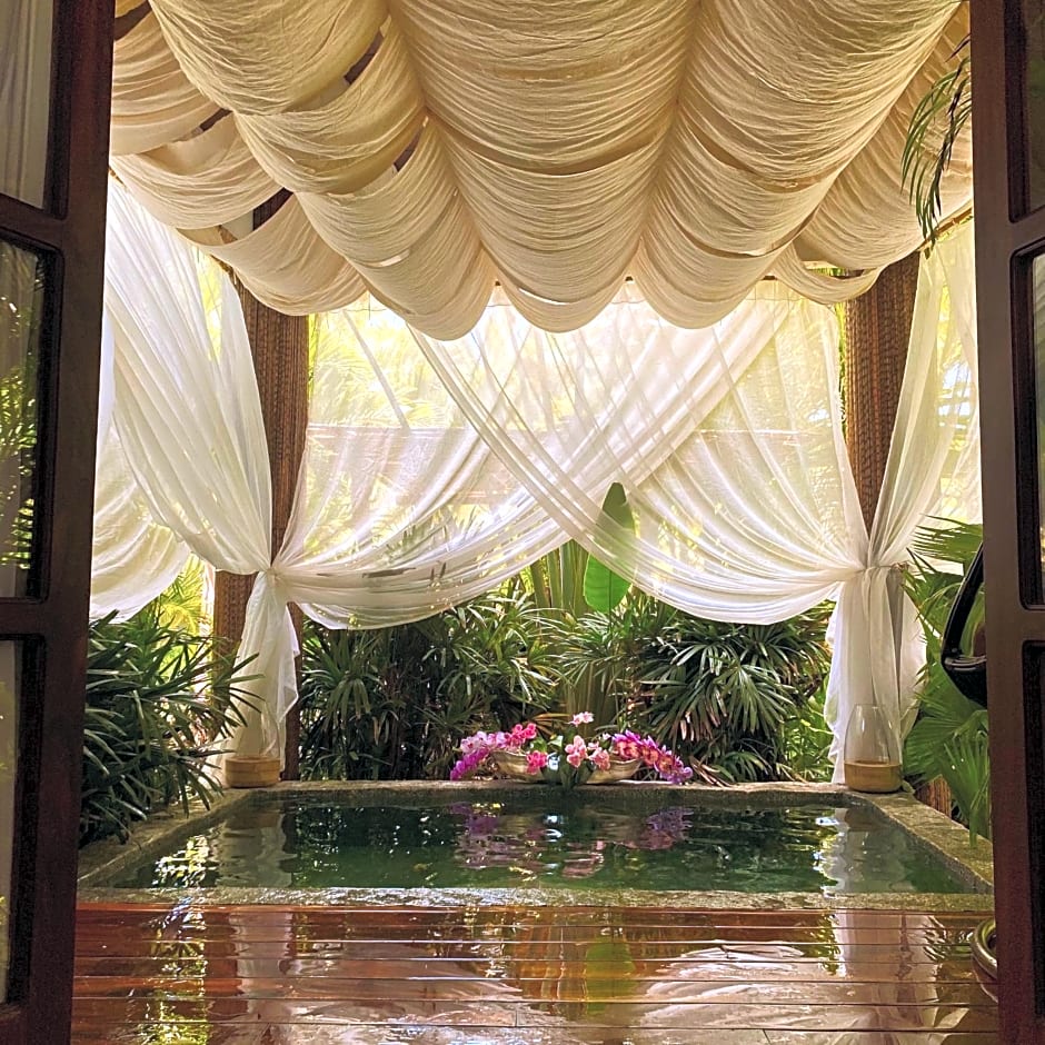Muúnek Hotel Boutique Art & Spa, adults only