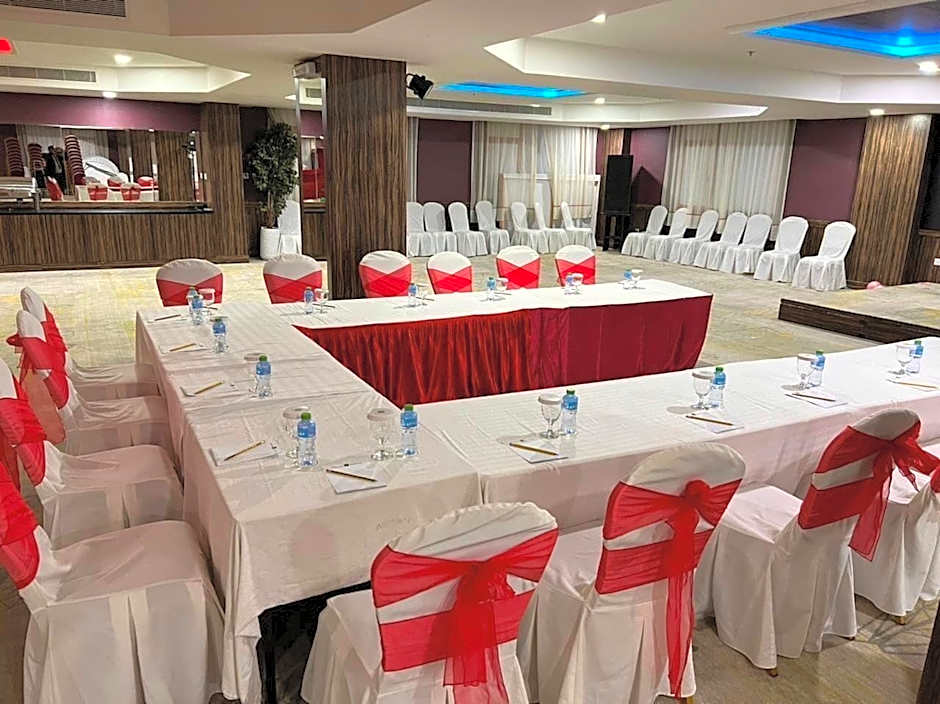 Arman Hotel Juffair Mall