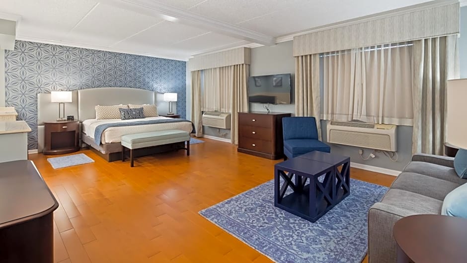 Best Western PLUS Franklin Square Inn