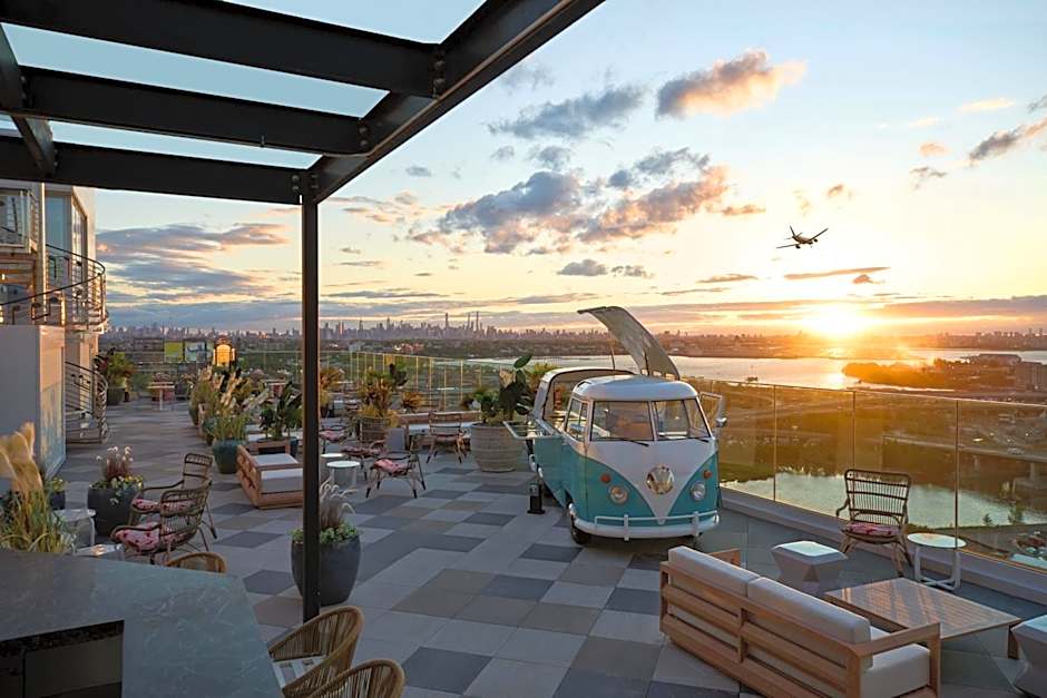 Renaissance New York Flushing Hotel at Tangram