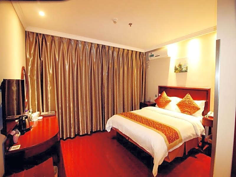 GreenTree Inn ChangZhi Bus Passenger Station XiHuan Road Business Hotel