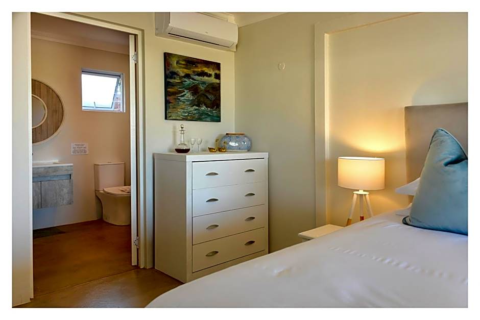 66 On Monzali 4 Star Luxury Guesthouse