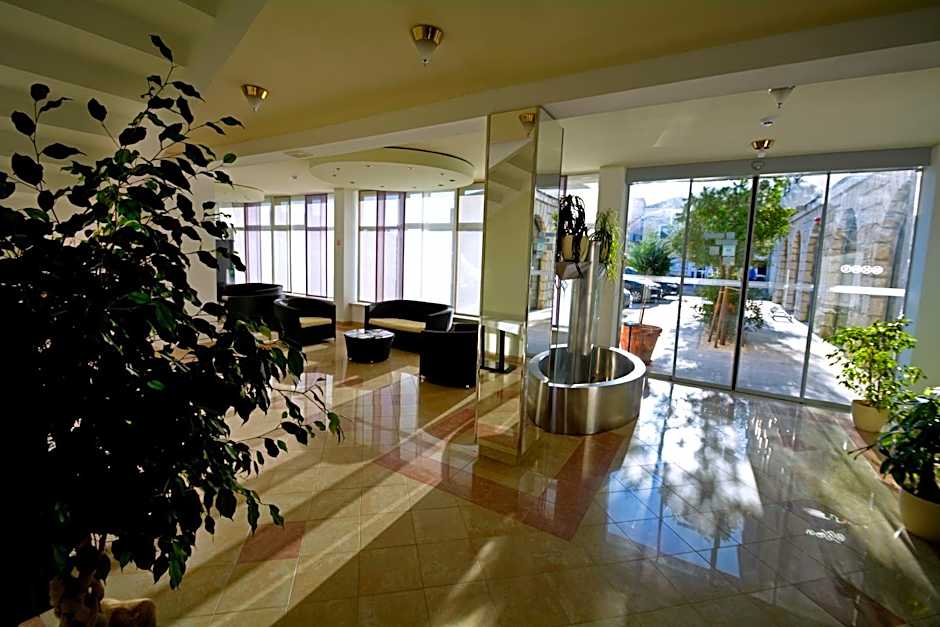 Hotel Borovnik