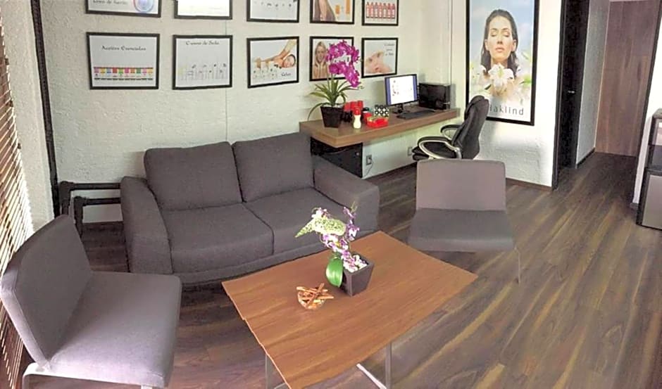 Aurora Suites