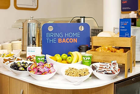 Holiday Inn Express Folkestone Channel Tunnel By IHG