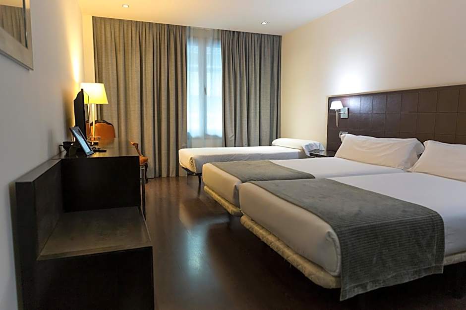 Iberik Santo Domingo Plaza Hotel
