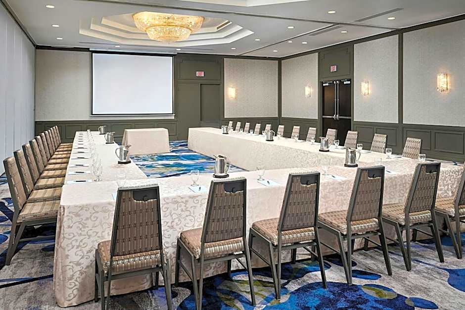 Sheraton Hamilton Hotel