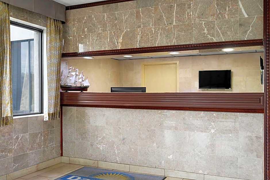 Days Inn by Wyndham Hagerstown I-70