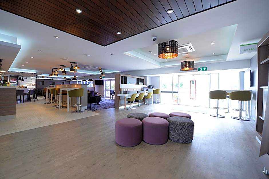 Holiday Inn Wolverhampton - Racecourse By IHG