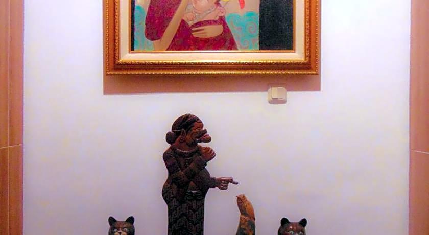 Cabin Hotel Bhayangkara