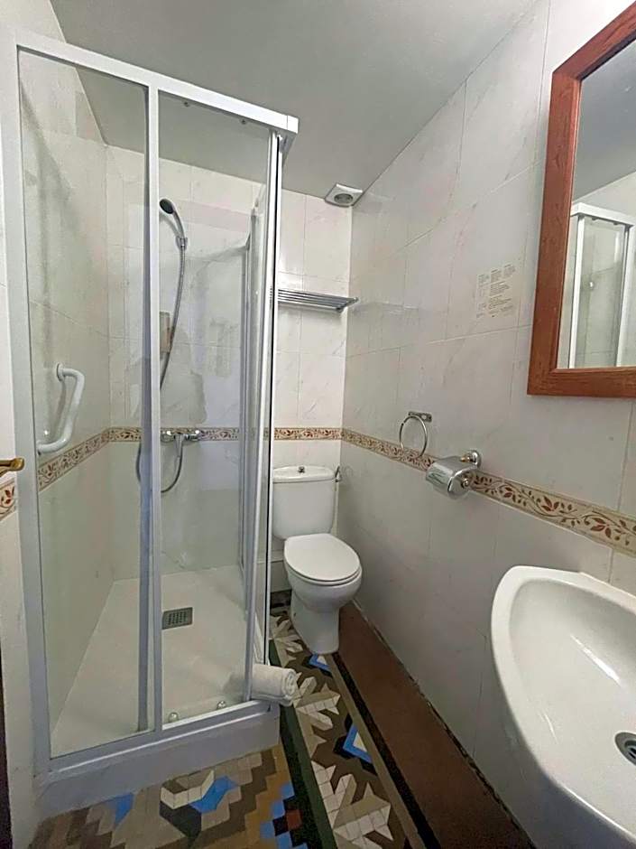 Hostal Balmes Centro