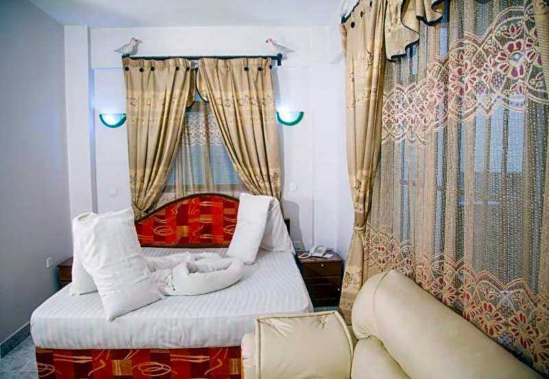 Natron Palace Hotel