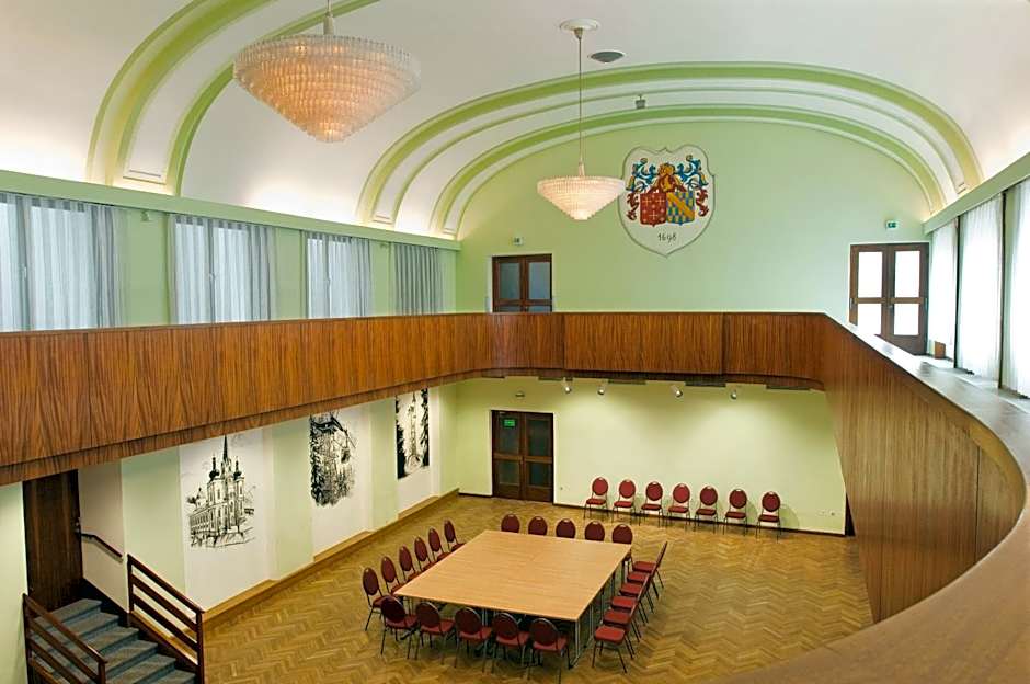 AKTIVHOTEL Weisser Hirsch