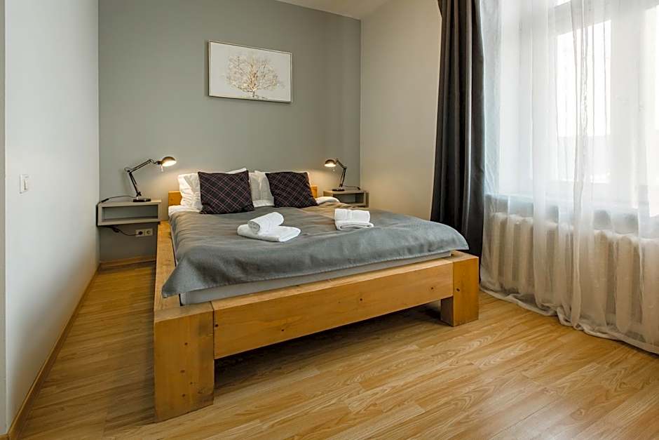 Bearsleys Downtown Apartments