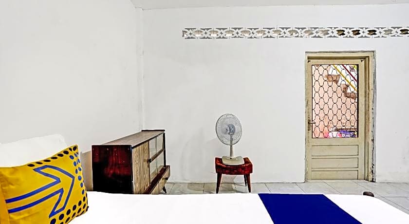 Hotel O Sidomulyo Kost Syariah