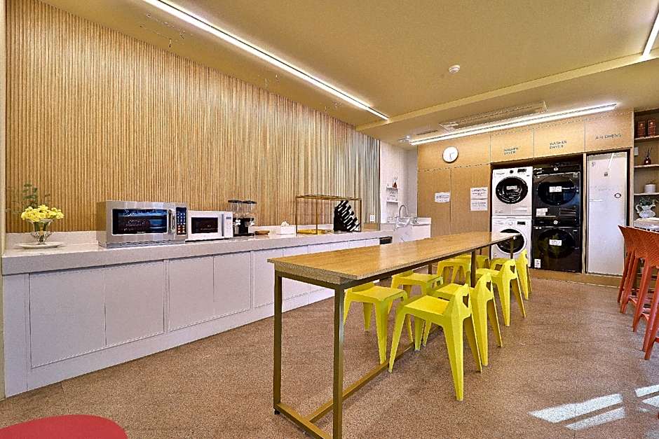 JS Boutique Hotel