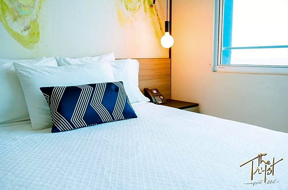 The Tryst Beachfront Hotel