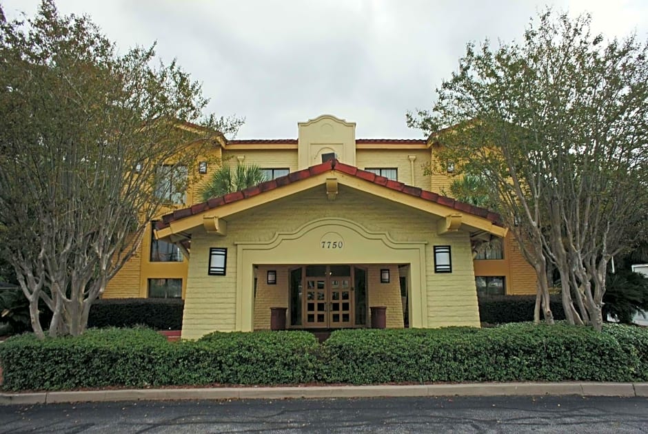 La Quinta Inn by Wyndham Pensacola