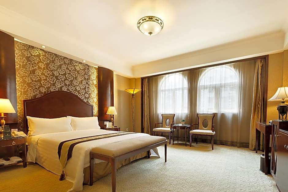 Grand Palace Hotel（Grand Hotel Management Group）
