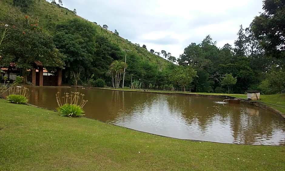 Sitio Cantinho Verde Cedro