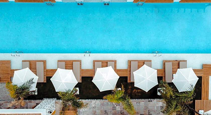 The Pearl Ölüdeniz