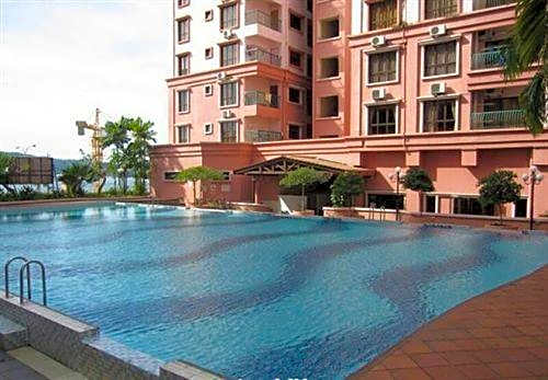 Homestay Marina Court Resort