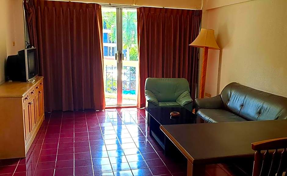 walking street hostel by new wave