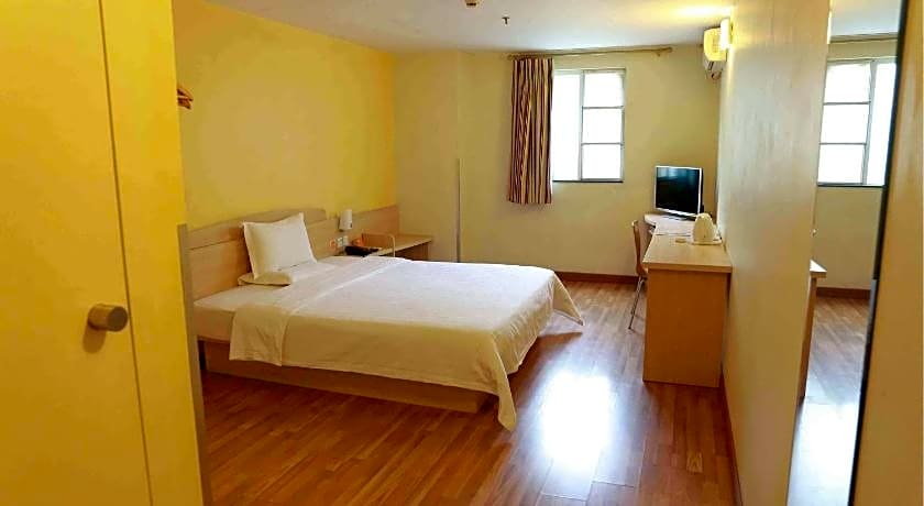7 Days Inn Guangzhou Shangxiajiu Branch
