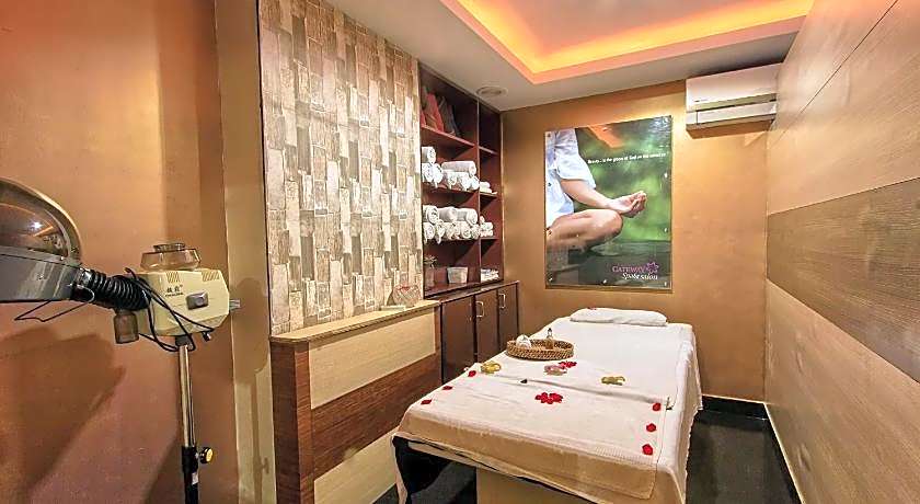 Hotel Gateway Grandeur