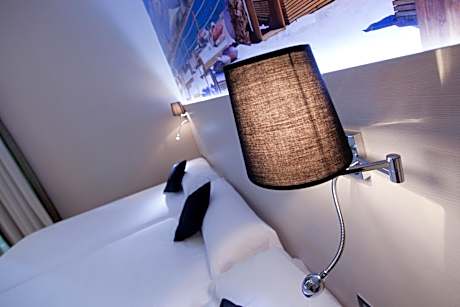 Twin Room with Extra Bed