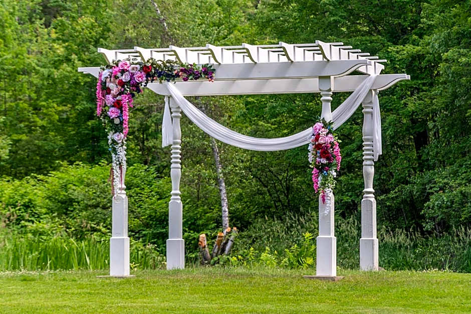 Cranmore Mountain Lodge Bed & Breakfast