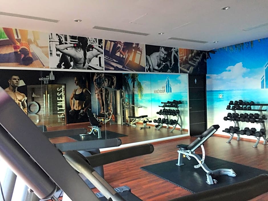 Suites Malecon Cancun