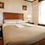El Rico Suite Makati by RedDoorz