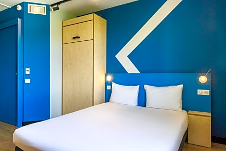 Triple Room with One Double Bed and One Single Bed