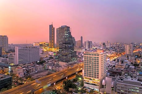 Hilton Garden Inn Bangkok Silom